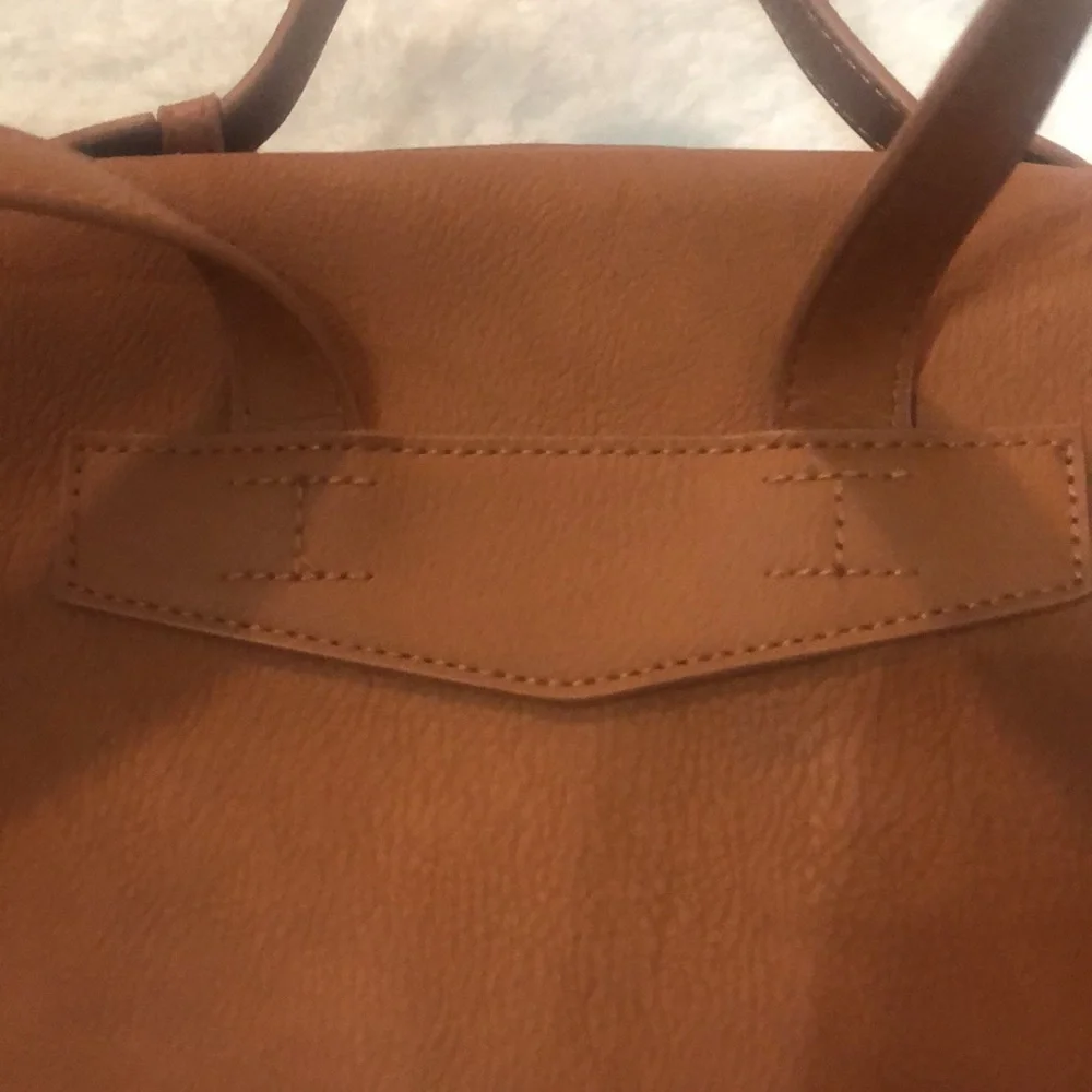 Universal Thread Backpack - Picture 5 of 8